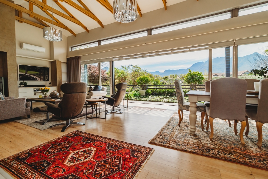 3 Bedroom Property for Sale in Earls Court Lifestyle Estate Western Cape